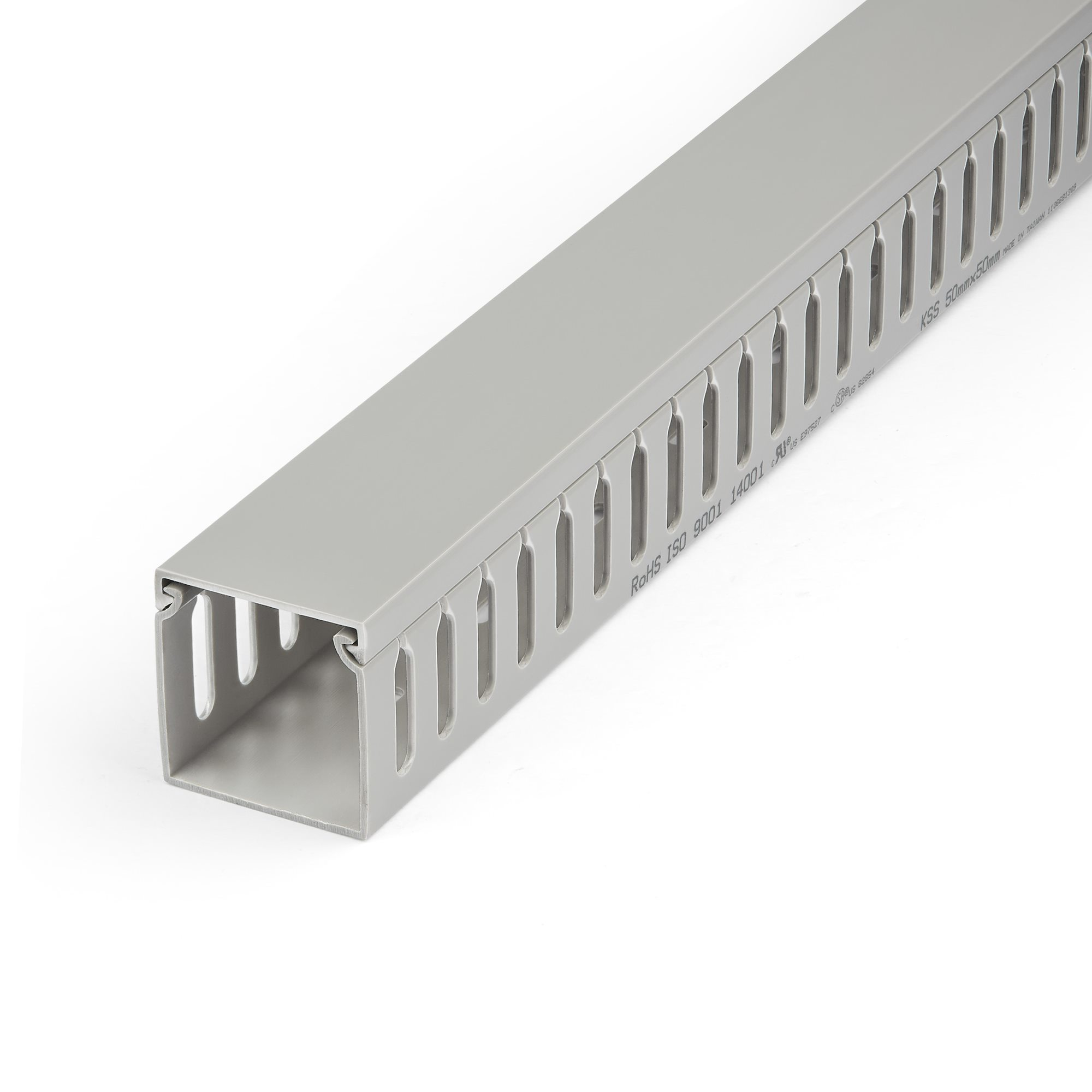 Chemin de Câbles PVC avec Couvercle - 50mm W x 50mm H - Longueur 2m - Slots Parallels 8mm, Goulotte Cache Câble Murale Câble Réseau PVC, max. 20 câbles, Homologué UL Chemin de Câbles PVC avec Couvercle - 50mm W x 50mm H - Longueur 2m - Slots Parallels 8mm, Goulotte Cache Câble Murale Câble Réseau PVC, max. 20 câbles, Homologué UL