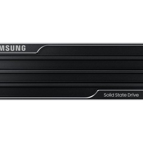 Samsung 9100 PRO Heatsink PCIe® 5.0 NVMe™ M.2 SSD - 4 TB