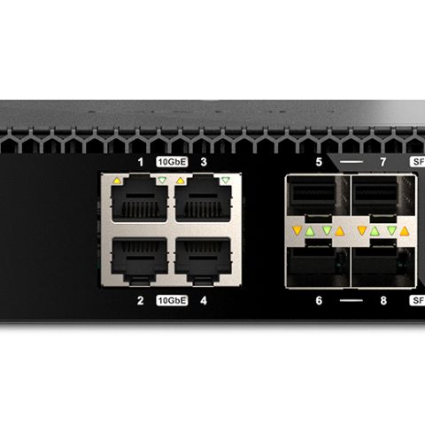 QNAP QSW-M3212R-8S4T commutateur réseau Géré 10G Ethernet (100/1000/10000) 1U