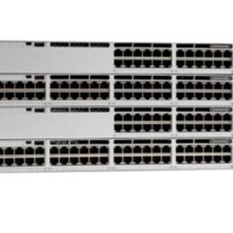 Catalyst 9300 48-port of 5Gbps