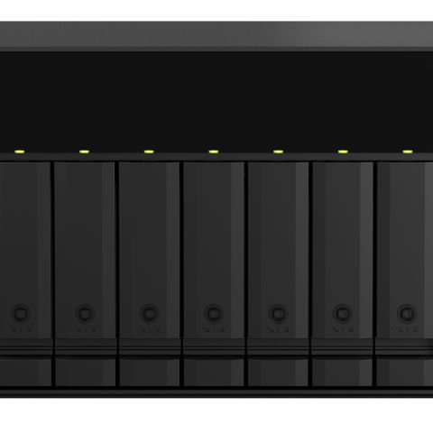QNAP TS-873A NAS Tower Ryzen Embedded V1500B 8 Go DDR4 30,72 To SSD QuTS hero Noir