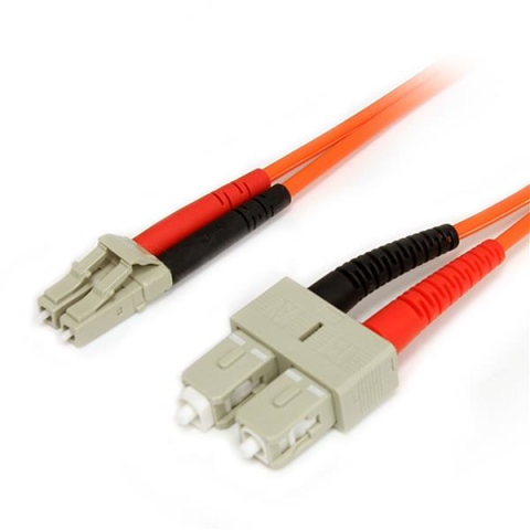 StarTech.com Câble patch à fibre optique duplex 62,5/125 multimode 2 m LC - SC