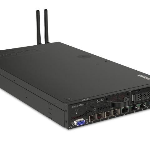 Lenovo ThinkSystem SE350 serveur 2,2 GHz 16 Go Rack (1 U) Intel® Xeon® D DDR4-SDRAM