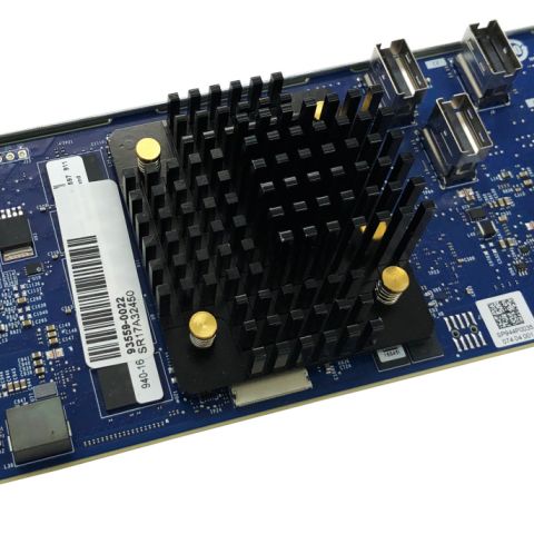 Lenovo ThinkSystem RAID 940-16i contrôleur RAID PCI Express x8 4.0 12 Gbit/s